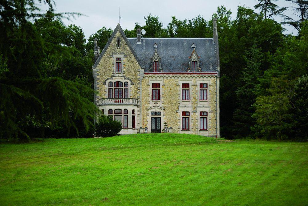Bed & Breakfast Chateau La Thuiliere Saint-Front-de-Pradoux
